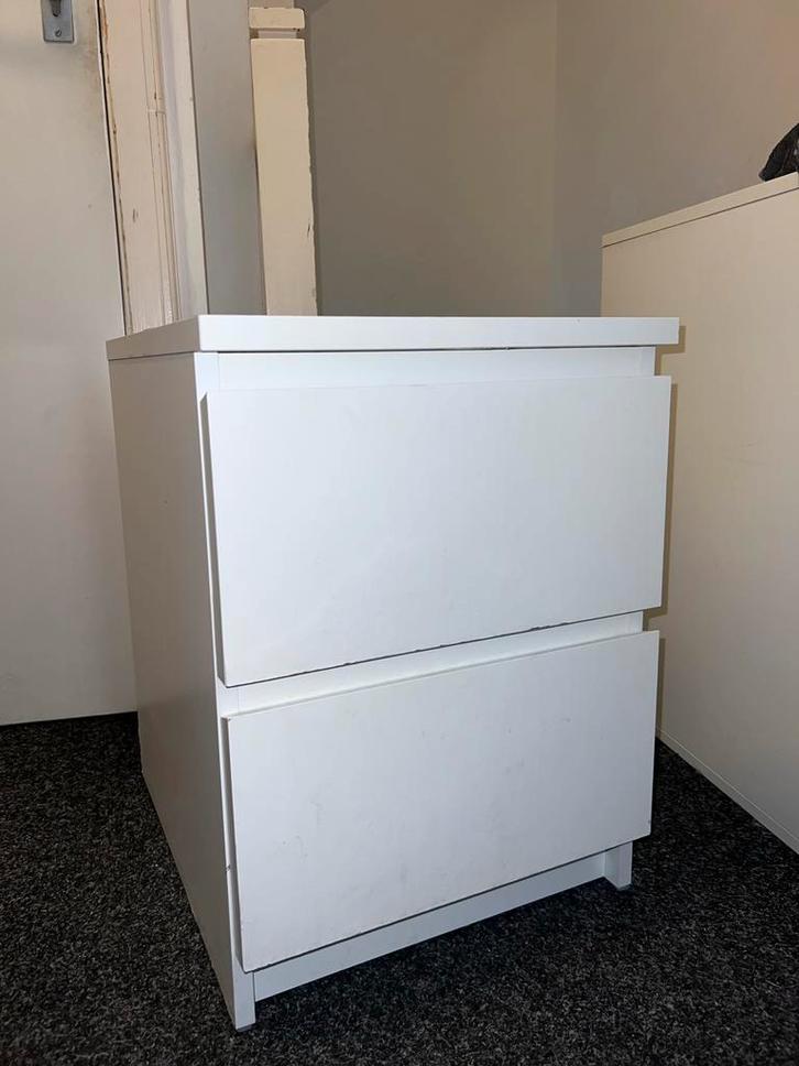 Ikea Malm Nachtkastje Wit - Gebruikt, Huis en Inrichting, Kasten | Ladekasten, Gebruikt, Minder dan 100 cm, Minder dan 50 cm, 25 tot 50 cm