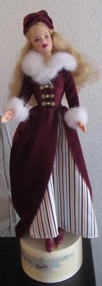 Barbie Victorian Ice Skater met musicbox, Verzamelen, Ophalen, Zo goed als nieuw, Pop