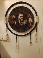 Dromenvanger indiaan en wolf op vacht, Antiek en Kunst, Ophalen