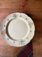 Tk 6  borden Plazuid Holland aardewerk servies bloemen, Ophalen