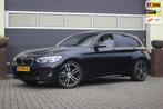 BMW 1-Serie 118i High Executive M Sport | Glasdak | Navigati, 65 €/maand, Gebruikt, Zwart, 650 kg