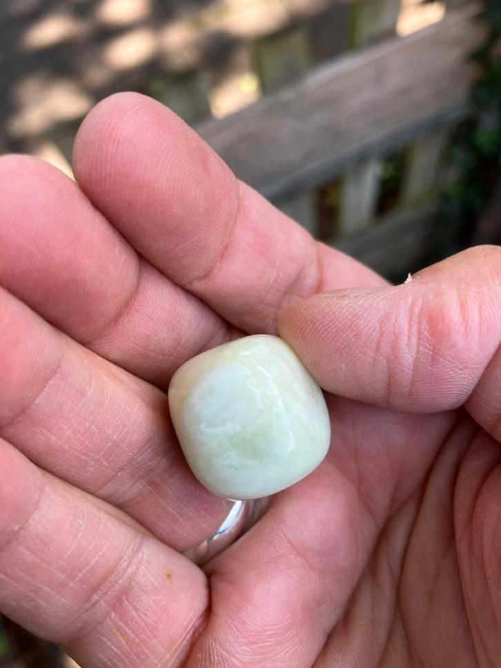 💎 Groene LENTE JADE trommelsteen, Verzamelen, Mineralen en Fossielen, Ophalen of Verzenden