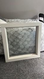 Kozijn: 80 cm x 80 cm, Doe-het-zelf en Verbouw, Kozijnen en Schuifpuien, Kunststof, Gebruikt, Raamkozijn, Inclusief glas