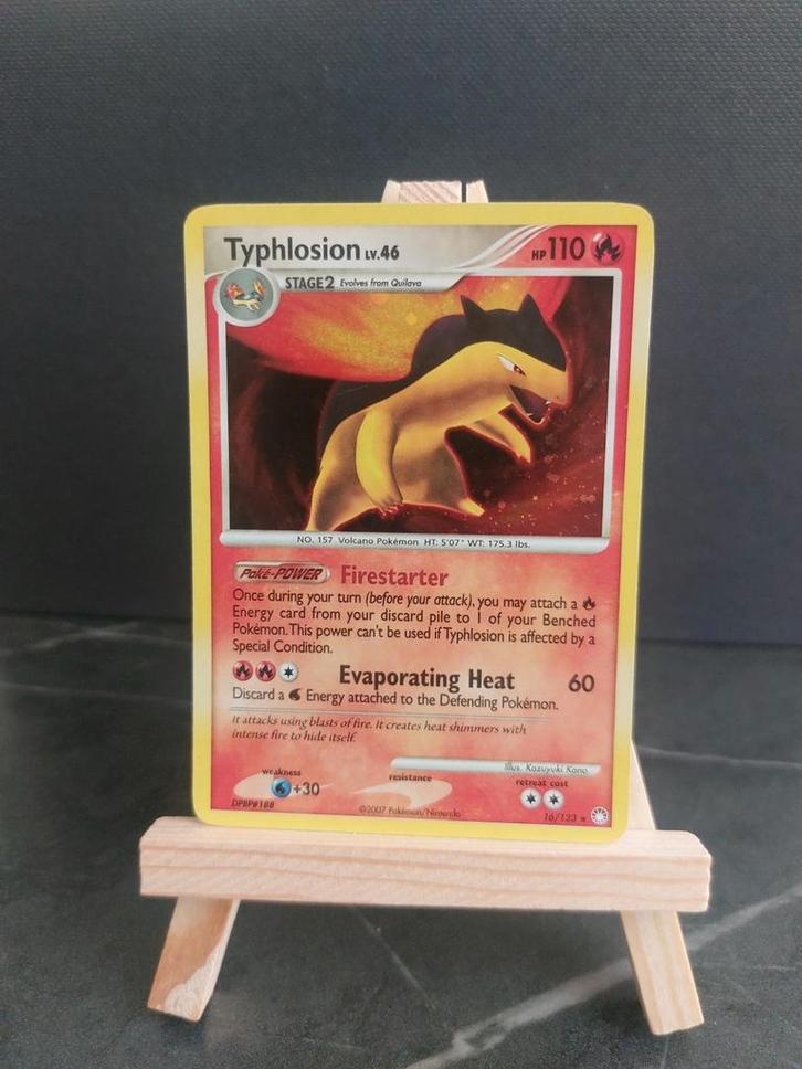 Holo Typhlosion / 16/123 / Mysterious Treasures, Hobby en Vrije tijd, Verzamelkaartspellen | Pokémon, Zo goed als nieuw, Losse kaart