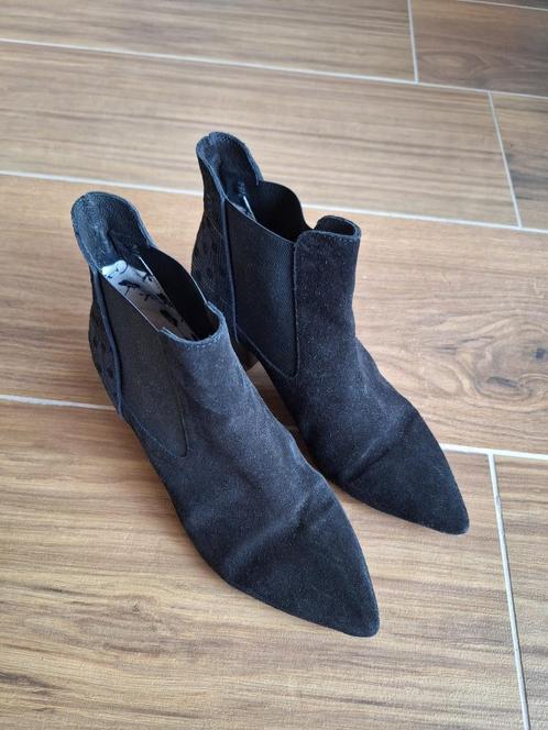zgan enkellaarsjes van floris van bommel. Maat 39. 50 euro, Kleding | Dames, Schoenen, Zo goed als nieuw, Lage of Enkellaarzen