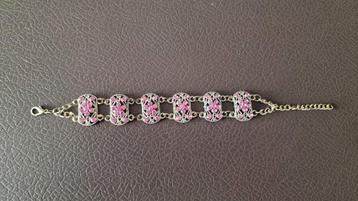 Armband met roze steentjes beschikbaar voor biedingen
