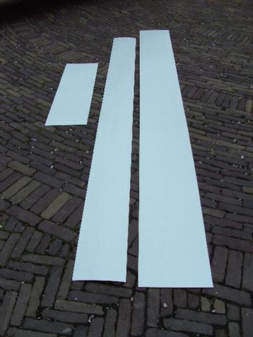 duropal stroken 3000 mm x 300 mm en 0,8 mm dik beschikbaar voor biedingen