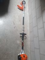 Stihl km 130 r met kunststof onkruidborstel, Tuin en Terras, Ophalen, Gebruikt, 10 tot 30 cm, Accu