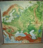 Prachtige oude Schoolkaart van Oost-Europa in relief, Antiek en Kunst, Antiek | Schoolplaten, Aardrijkskunde, Ophalen