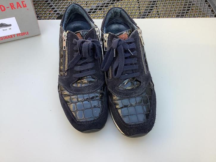 Red Rag donkerblauw maat 38, Kleding | Dames, Schoenen, Zo goed als nieuw, Sneakers of Gympen, Blauw, Ophalen