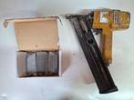 Stanley Bostitch Spijkerpistool tacker met doos spijkers, Ophalen, Gebruikt