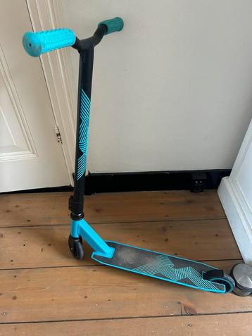 Black Dragon Stunt Step (scooter) beschikbaar voor biedingen