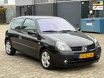 Renault Clio 1.6-16V Privilège CLIMA TREKHAAK APK NAP, Voorwielaandrijving, 970 kg, Gebruikt, 4 cilinders
