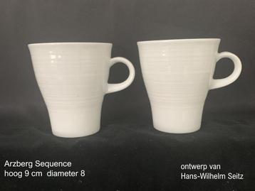 2 mokken, bekers met oor, koffiemokken Arzberg Sequence, wit beschikbaar voor biedingen