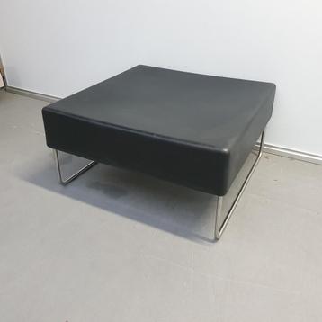 Pedrali HOST Lounge 792 poef - 74x74 cm beschikbaar voor biedingen
