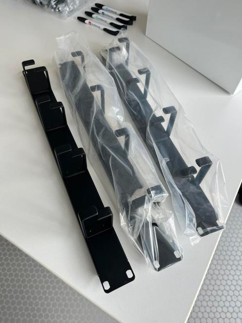 4x Patchkast beugels rangeerbeugel, Prijs per stuk, Computers en Software, Serverkasten, Nieuw, Plaatstaal, Ophalen