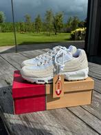 Nike Air Max 95 Levi’s light orewood Brown EU 46, Kleding | Heren, Schoenen, Overige kleuren, Nike, Nieuw, Ophalen of Verzenden