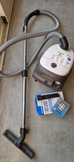 Nilfisk Stofzuiger - Krachtige reiniging voor elk huis, Witgoed en Apparatuur, Stofzuigers, Gebruikt, Stofzuiger, 1200 tot 1600 watt