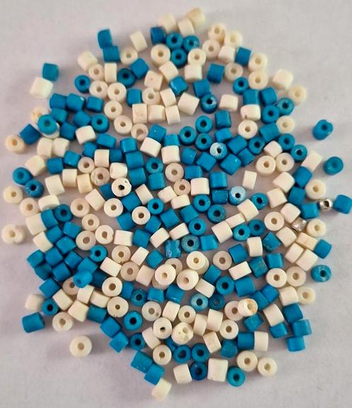 Vintage stenen buis kralen 4-5 mm, Hobby en Vrije tijd, Kralen en Sieraden maken, Zo goed als nieuw, Kraal, Verzenden