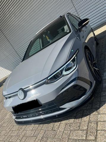 Volkswagen Golf 8 R-line te huur! Km vrij! beschikbaar voor biedingen