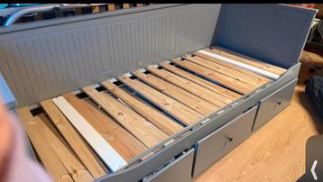 Ikea Hemnes bed met opbergruimte (zonder matras) - afbeelding 2