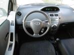 Toyota Yaris 1.3 VVTi 101pk 5-deurs Airco 2e eigenaar Histor, Te koop, Zilver of Grijs, Benzine, 550 kg