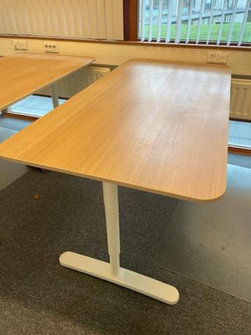 2 bureaus IKEA Bekant - afbeelding 5