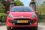 Fiat Punto 1.4 5DR 2010 Rood, Auto's, Fiat, Voorwielaandrijving, Stof, 40 €/maand, 4 cilinders