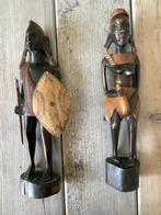 2 prachtige houten vintage beelden uit afrika. Man en vrouw., Antiek en Kunst, Kunst | Beelden en Houtsnijwerken, Ophalen