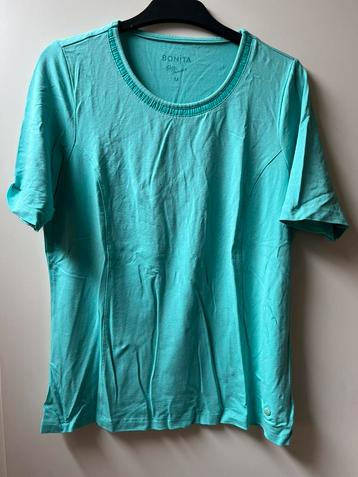 Maat M Bonita tshirt petrol met mooie hals beschikbaar voor biedingen