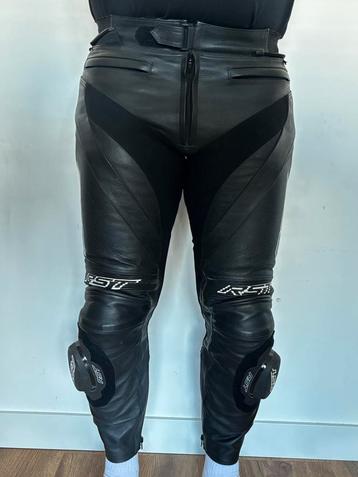 RST leren broek maat UK32 / EU52 beschikbaar voor biedingen