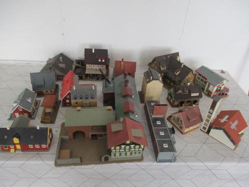 Kavel huisjes 1, Hobby en Vrije tijd, Modeltreinen | H0, Gebruikt, Brug, Tunnel of Gebouw, Overige merken, Ophalen