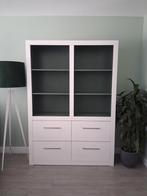 Mooie buffetkast, Ophalen, Met plank(en), 100 tot 150 cm, 200 cm of meer