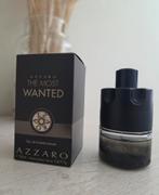 Azzaro, Ophalen
