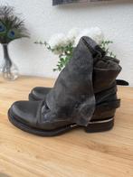 Airstep Boots, Kleding | Dames, Schoenen, Overige kleuren, Verzenden, Lage of Enkellaarzen, Zo goed als nieuw