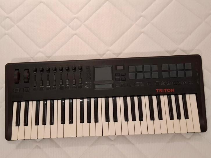 Korg Triton Taktile 49 MIDI Keyboard  (Standalone Version), Muziek en Instrumenten, Keyboards, Zo goed als nieuw, 49 toetsen, Korg