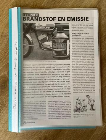 Unieke Map met documentatie brommer / bromfiets techniek beschikbaar voor biedingen