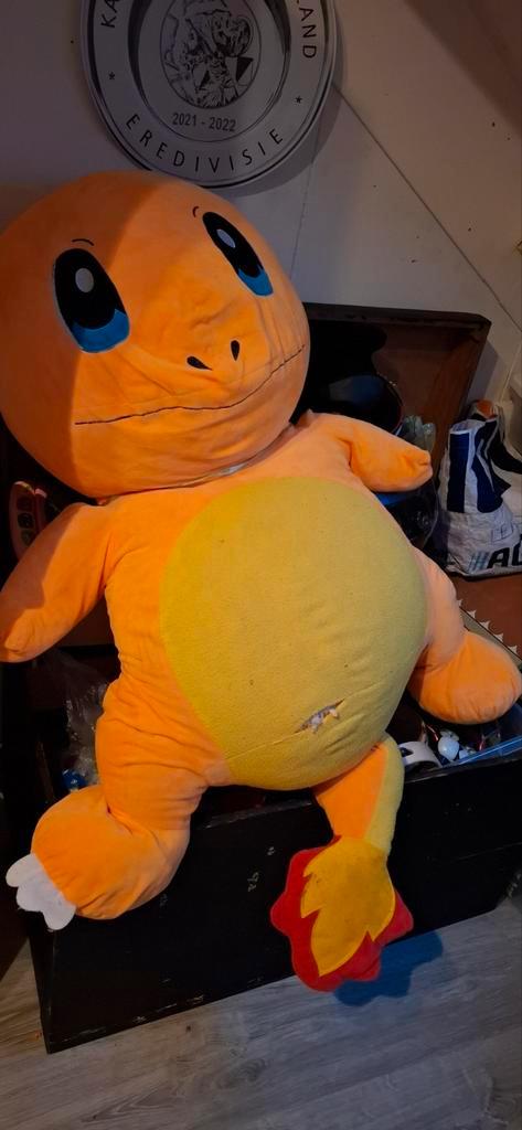 Grote Charmander Knuffel XL, Hobby en Vrije tijd, Feestartikelen, Ophalen