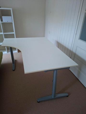 Ikea Galant hoekbureau - afbeelding 1