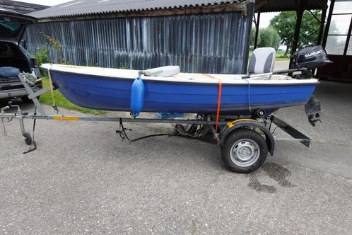 toerboot/visboot met motor en  en trailer, Watersport en Boten, Vis- en Consoleboten, Gebruikt, Tot 10 pk, 3 tot 6 meter, Benzine