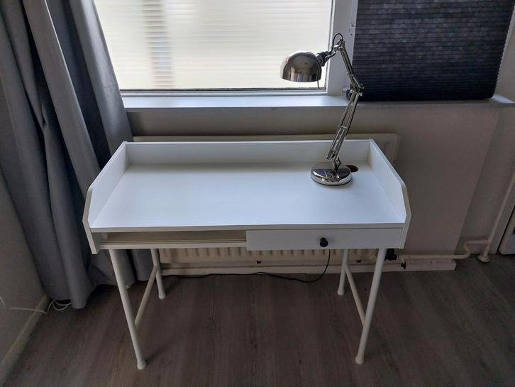 Bureau HAUGA Ikea, Huis en Inrichting, Bureaus, Gebruikt, Bureau, Ophalen