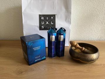 Rituals serendipity kaars en mini shower foam beschikbaar voor biedingen