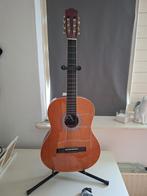 Goede en nette gitaar, Muziek en Instrumenten, Snaarinstrumenten | Gitaren | Akoestisch, Ophalen, Zo goed als nieuw, Klassieke of Spaanse gitaar