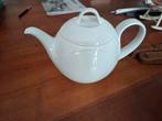 Witte theepot, Kaiser germany, Antiek en Kunst, Antiek | Servies los, Ophalen of Verzenden