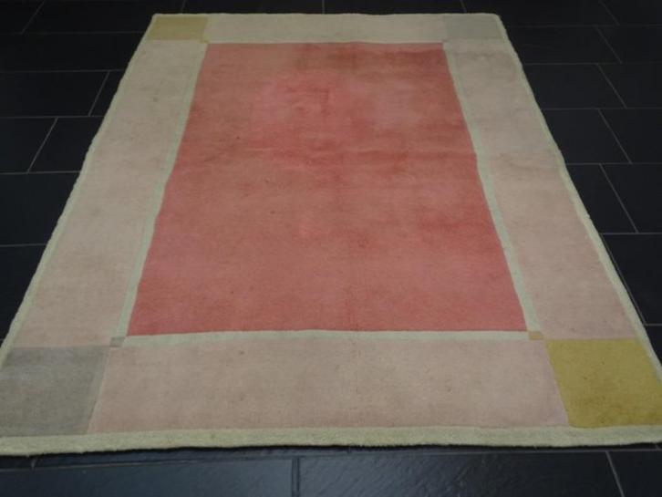 PRACHTIG OOSTERS HANDGEKNOOPT TAPIJT, Huis en Inrichting, Stoffering | Tapijten en Kleden, Gebruikt, 100 tot 150 cm, 150 tot 200 cm