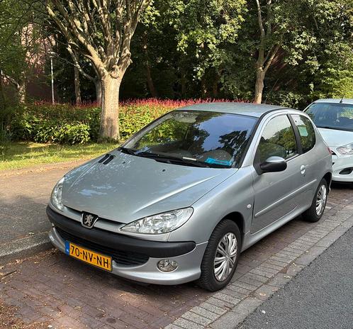 Peugeot 206 1.4 16V Gentry 3D 2004 Grijs, Auto's, Peugeot, Particulier, Benzine, C, Hatchback, Handgeschakeld, Origineel Nederlands