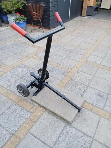 Tegellegger  beschikbaar voor biedingen