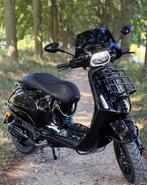50 cc Vespa sprint gezocht!!!!, Fietsen en Brommers, Scooters | Vespa, Ophalen, Zo goed als nieuw, Benzine
