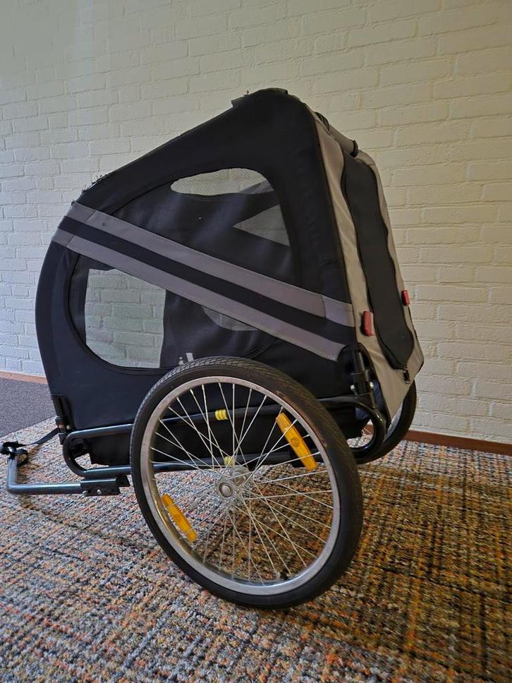 Hondenfietskar - Gebruikt, maar in goede staat, Dieren en Toebehoren, Honden-accessoires, Ophalen