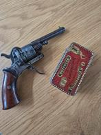 Antiek 19de eeuws revolver 7mm pinfire incl doosje, Ophalen of Verzenden